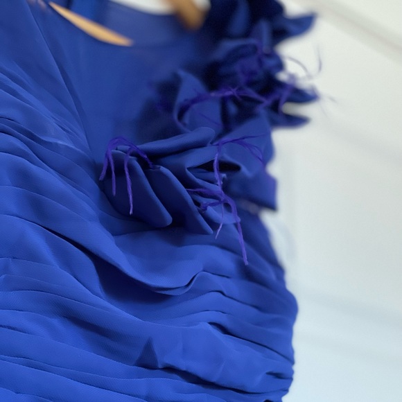 Ruched Prom dress/ Gown - Picture 6 of 7